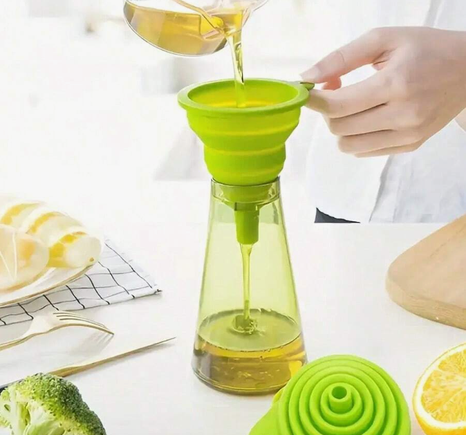 Silicone Collapsible Funnel – Space-Saving Foldable Kitchen Tool for Liquids & Oils