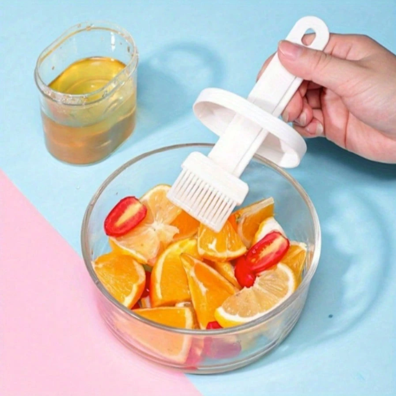 Silicone Oil Brush Dispenser – 2-in-1 Basting Brush & Sauce Container