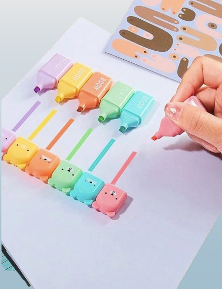 4-Piece Mini Bear Fluorescent Highlighter Set – Cute & Compact Macaron Colors