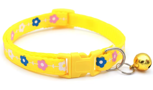Adjustable Nylon Pet Collar with Flower Print and Bell