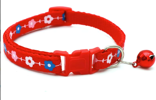 Adjustable Nylon Pet Collar with Flower Print and Bell