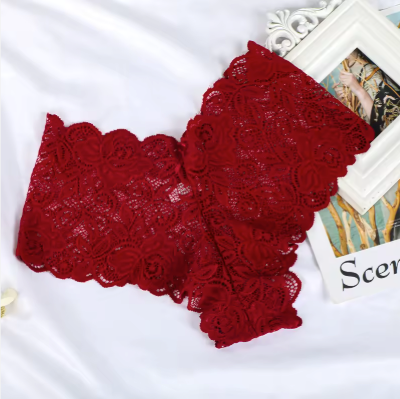 Women's Lace Mid-Rise Cheeky Panty