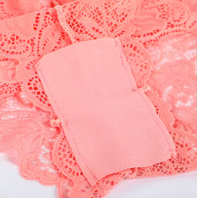 Women's Lace Mid-Rise Cheeky Panty