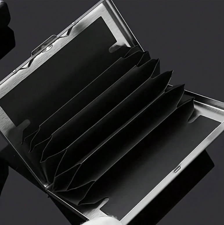 Sleek Stainless Steel Card Holder – RFID-Blocking Metal Wallet with 6 Card Slots