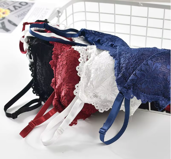 Women's Elegant Floral Lace Wireless Bralette – Padded, Comfortable, & Sexy Camisole Style
