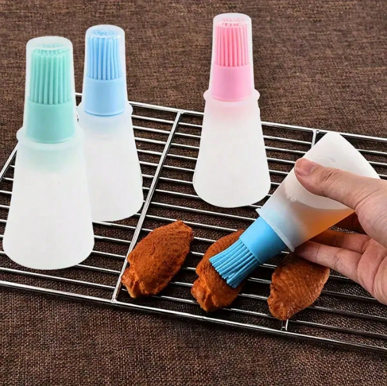 Silicone Oil Bottle with Built-In Basting Brush – Refillable Kitchen Oil Dispenser for Cooking, Grilling & Baking