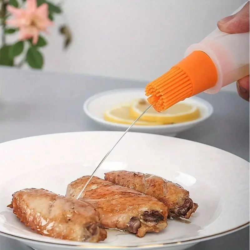 Silicone Oil Bottle with Built-In Basting Brush – Refillable Kitchen Oil Dispenser for Cooking, Grilling & Baking