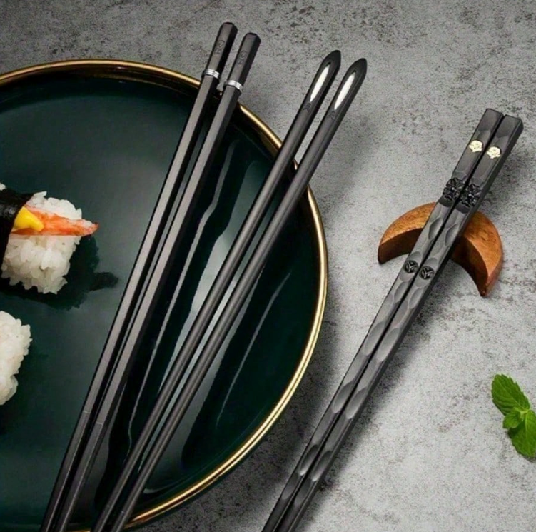 KANGANWEISHI 5-Piece Glass Fiber Chopsticks Set – Heat-Resistant Dining Utensils