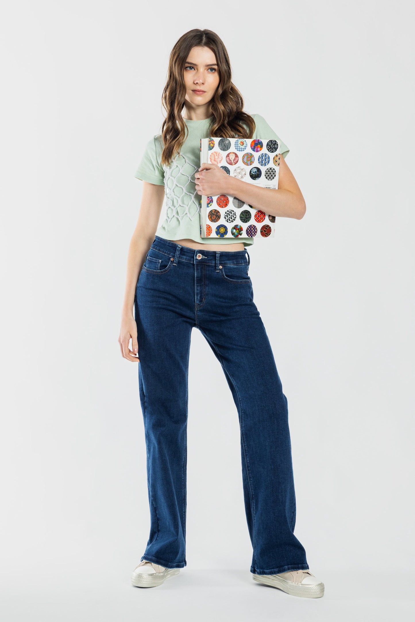 Mid Waist Relaxed Wide Leg Jeans