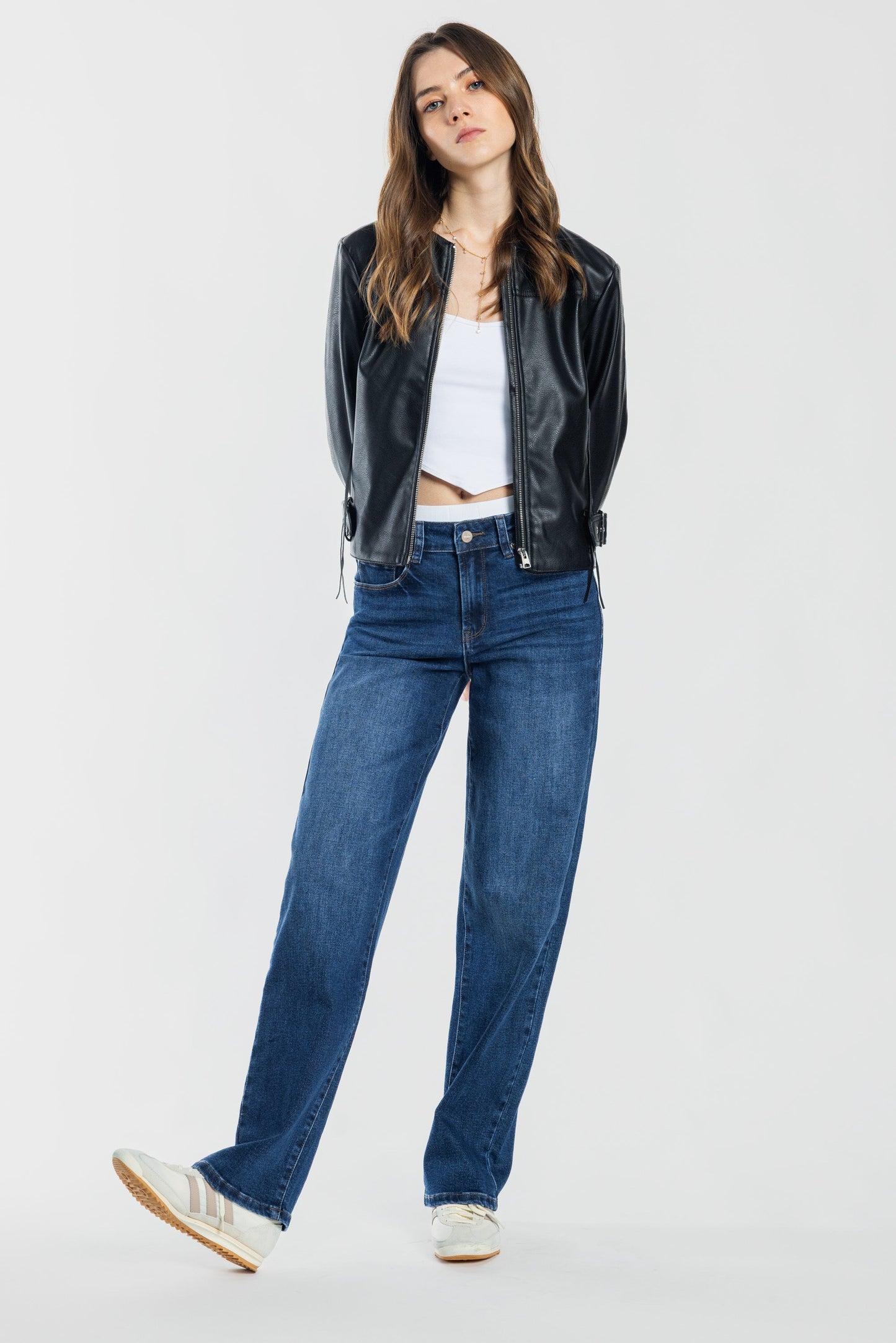 Mid Waist Loose Straight Jeans