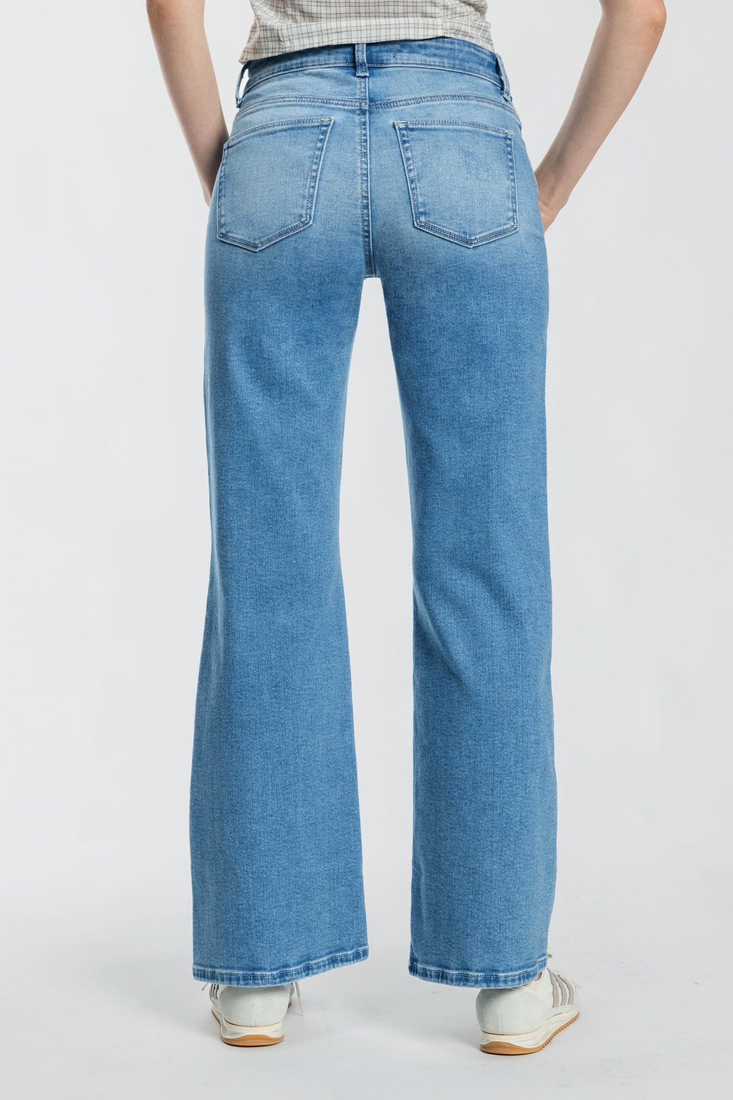 High Rise Destructed Wide Leg Jeans