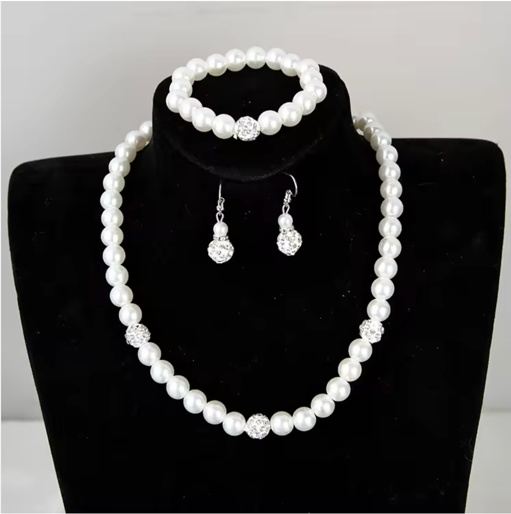 4-Piece Elegant Pearl Jewelry Set – Necklace, Bracelet & Earrings with Crystal Accent