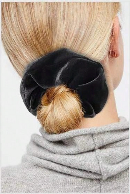 Multi-Functional Zipper Scrunchie Hair Tie with Hidden Storage Pocket – 2-Pack