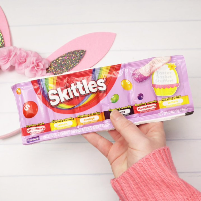 Skittles Dig N’ Dip Candy Strip with Dipping Sticks – 3 Pack, 0.85 oz