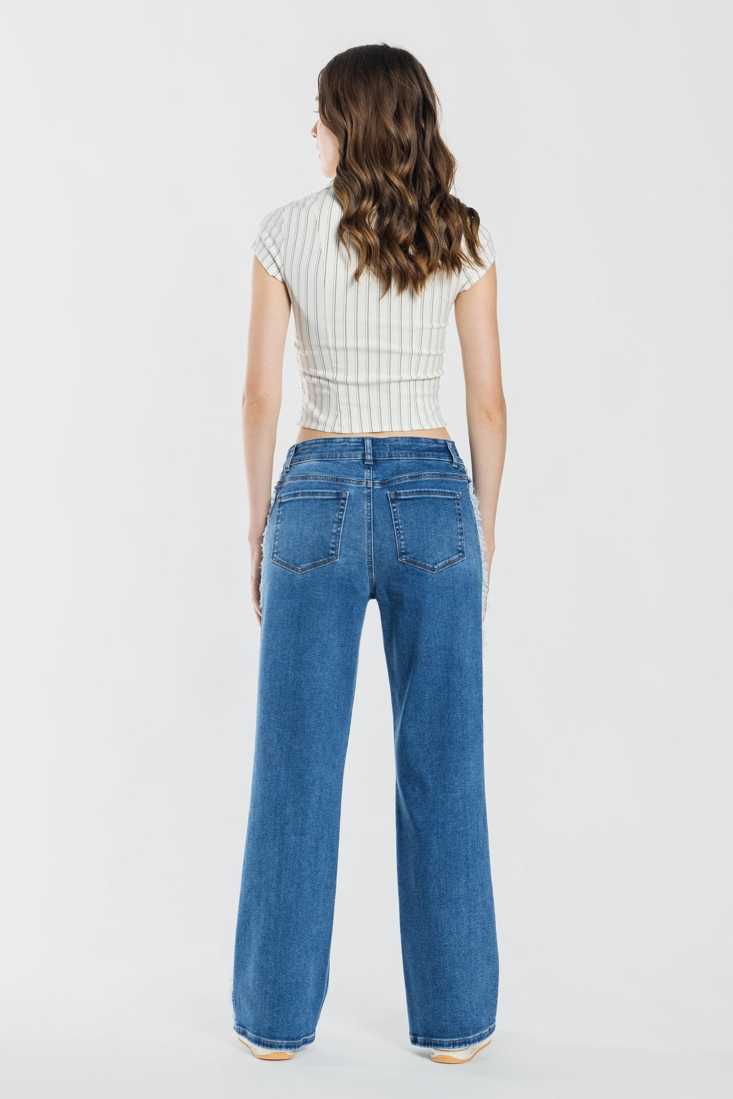 Mid Waist Relaxed Wide Leg Jeans with Side Contrast Detail