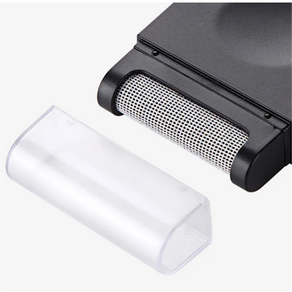 Portable Manual Fabric Shaver & Lint Remover – Travel Hair Ball Trimmer with Protective Cover
