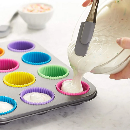 Colorful Silicone Muffin Cups – Reusable Round Cupcake Baking Molds (6-Pack)