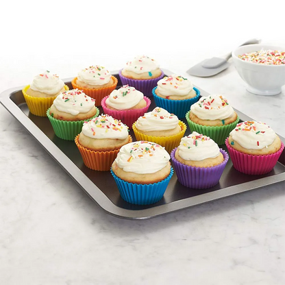 Colorful Silicone Muffin Cups – Reusable Round Cupcake Baking Molds (6-Pack)
